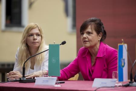 Kamniško mestno središče z novim utripom – sprehod z županom po pop-up izložbah in obisk novih podjetnikov  (19)